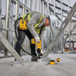 Udarna aku bušilica