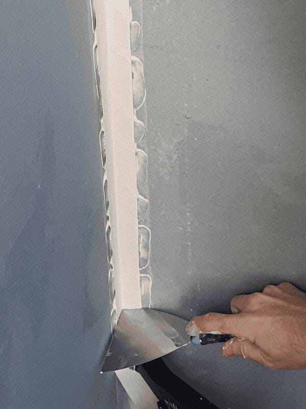 Naslovna alati u ponui